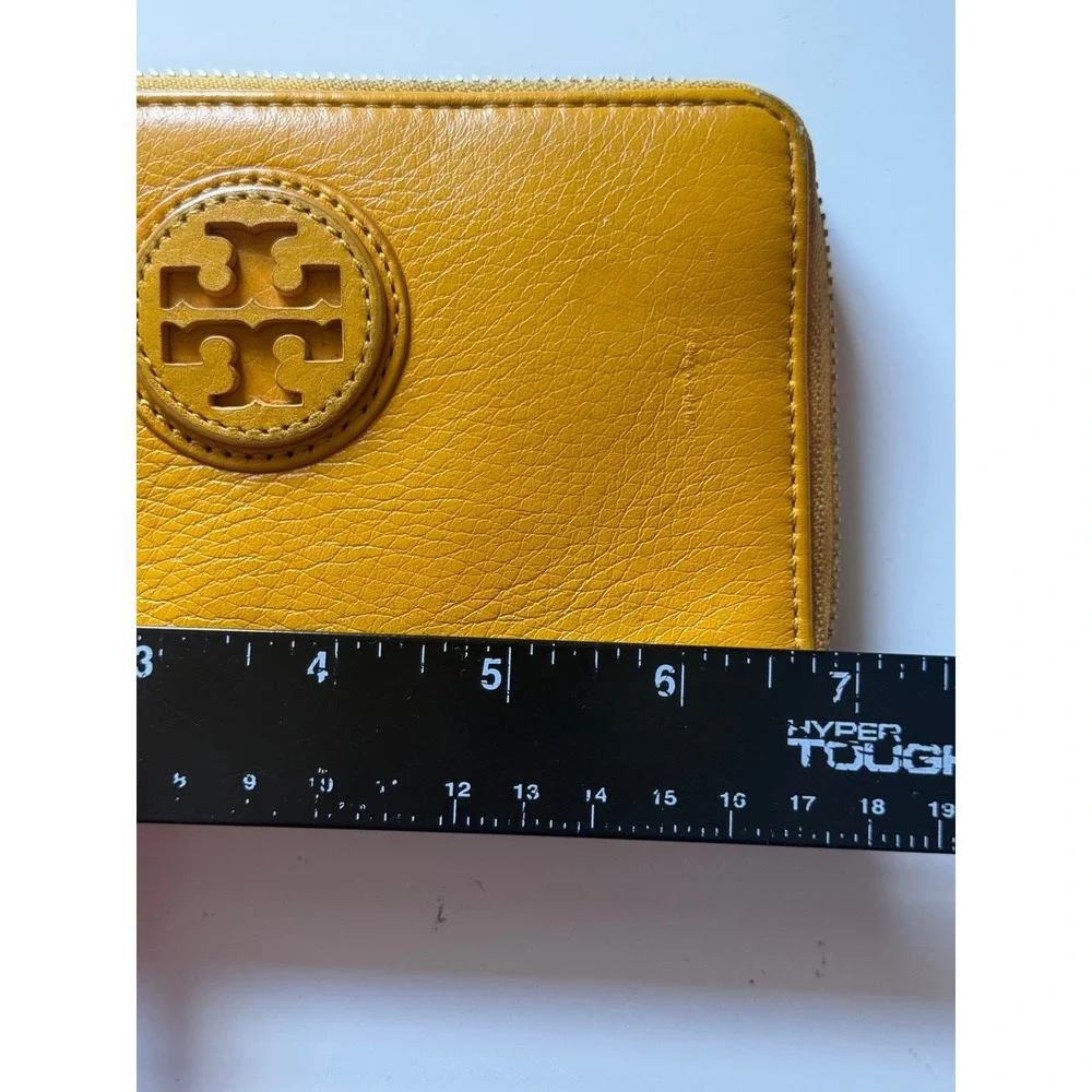 Tory Burch Miller Zip Continental Wallet Yellow Leather Wristlet Preppy Luxury‎